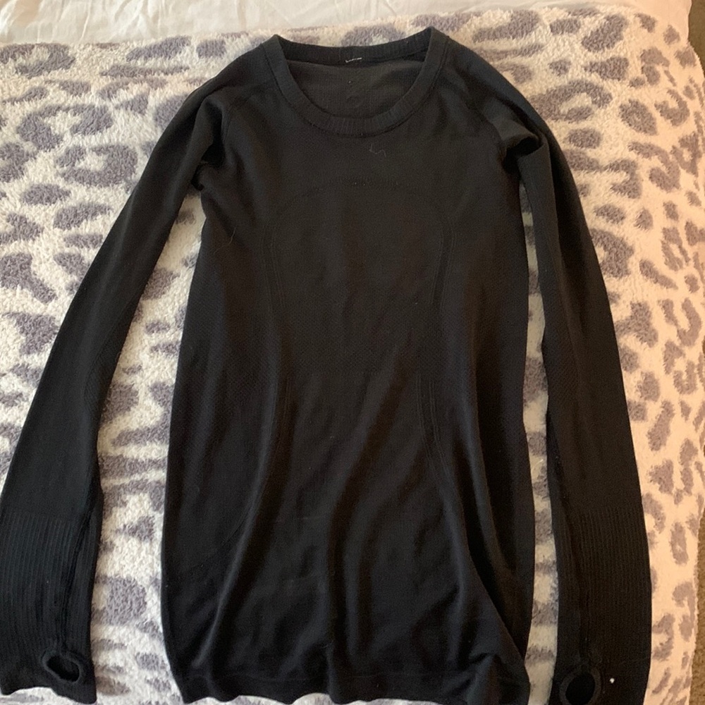 Lululemon Swiftly Tech Long Sleeve